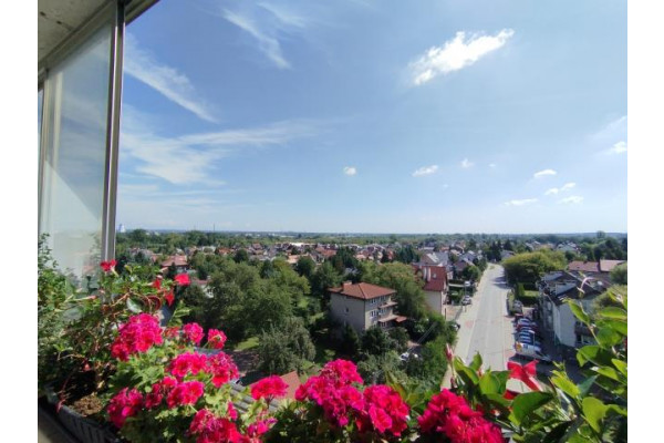 Kraków, Bieżanów-Prokocim, Prokocim, Bieżanowska, 3 pokoje na niecałych 50 metrach, ale b. ustawne.